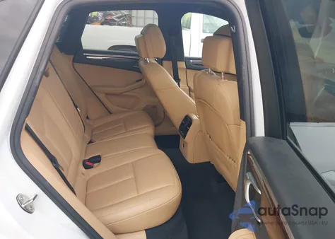 2018 Porsche Macan S z USA, uszkodzony, nr VIN WP1AB2A5XJLB38745